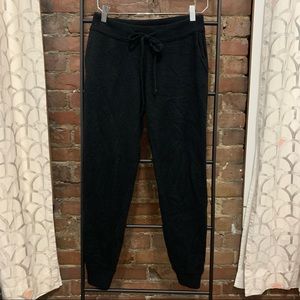 Cashmere joggers